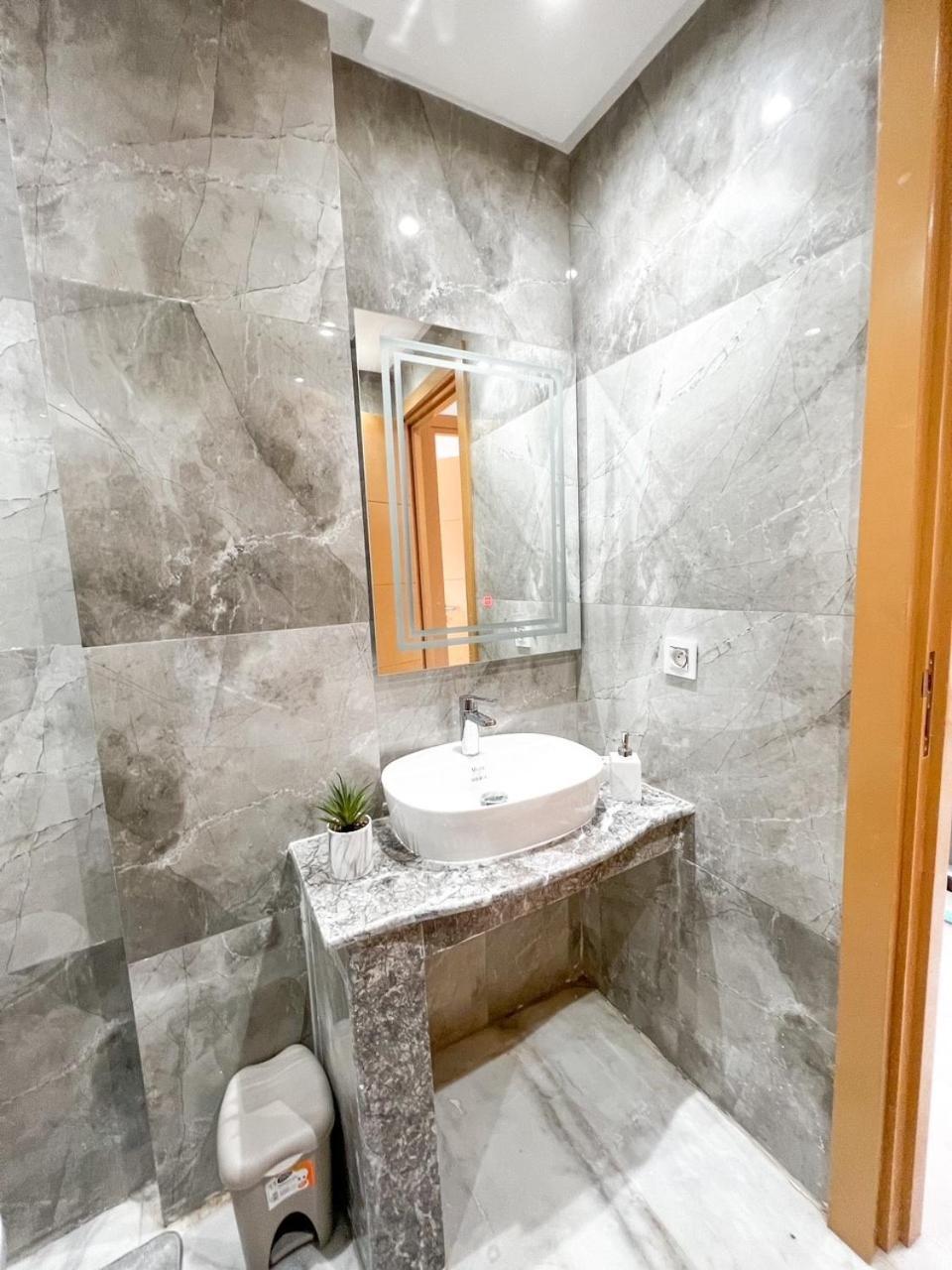 New ! Unique Equipped Flat In The Heart Of Marrakech Leilighet Marrakesh Eksteriør bilde